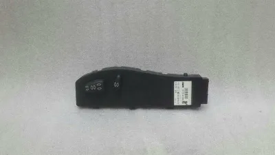 BMW Seria 6 E63 RHD Przełącznik lewego fotela 8099073 Prawa kierownica