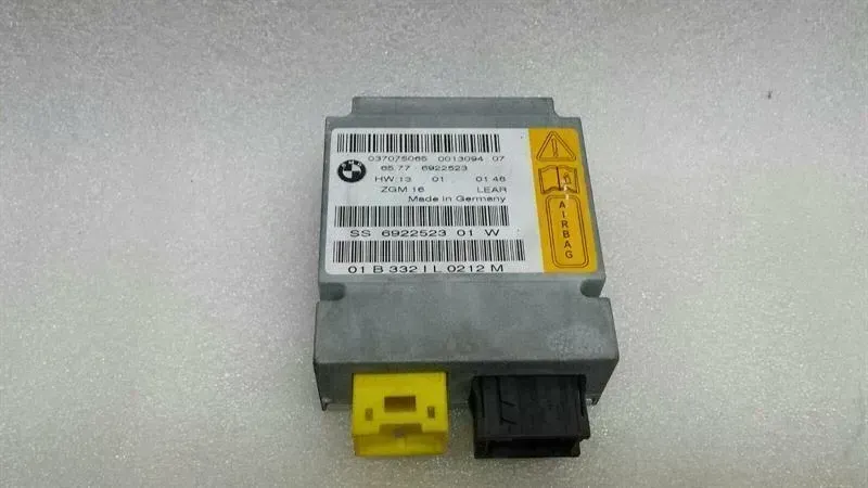 BMW 7 (E65 / E66 / E67 / E68) BMW 7 series E65 safety modules ECU 65776922523 air control unit SRS Body type: Saloon
Fuel: Petrol