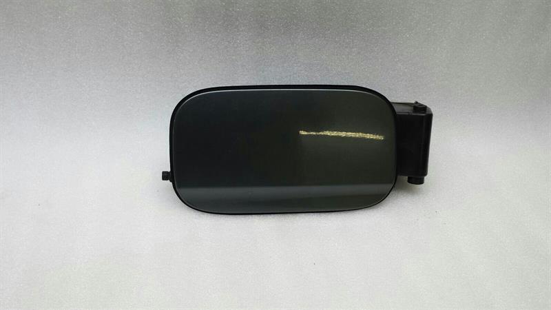 BMW 7 (E65 / E66 / E67 / E68) BMW 7 series fuel cap tank flap 51177010539 fuel filler cap Body type: Saloon
Fuel: Petrol