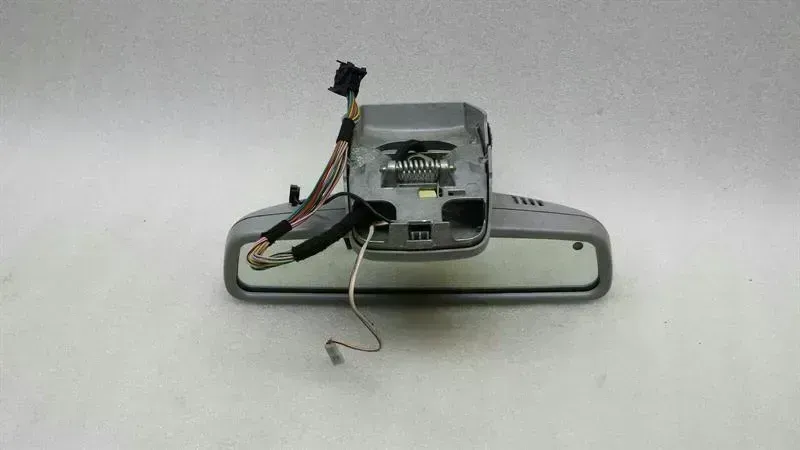Mercedes-Benz 280SL - 600SL / SL (R129) Mercedes S-Class W220 Rear View Mirror A2208100117 Rear View Mirror Interior Mirror Body type: Saloon
Fuel: Petrol