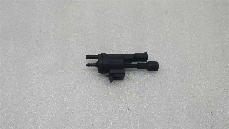Mercedes-Benz A (W168) MERCEDES CL W215 CHANGE OVER VALVE A0025401497 Diverter Valve Body type: Coupe
Fuel: Petrol