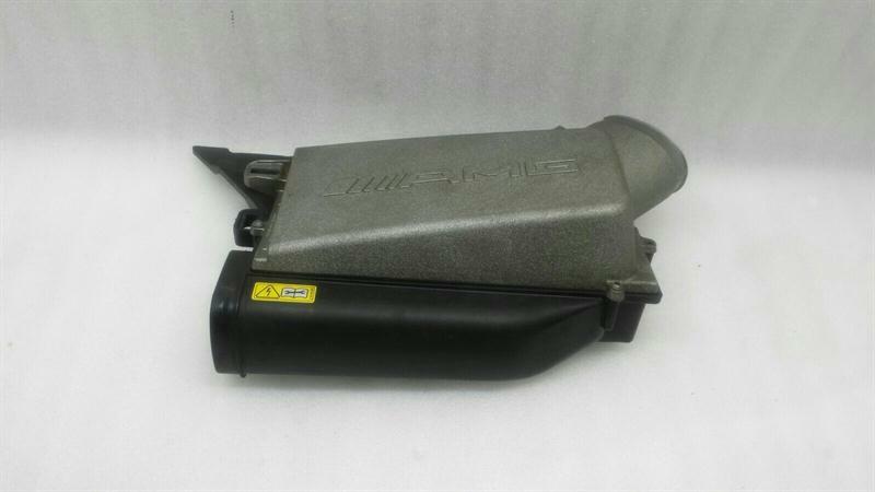 Mercedes-Benz CLS (C219) Mercedes CLS W219 Airbox A1560940506 Air Filter Box Left AMG M156 V8 Body type: Saloon
Fuel: Petrol