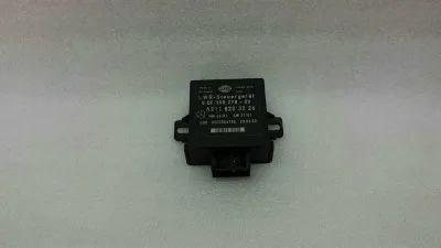 Mercedes E Class W211 Light Control Unit A2118203226 Light Control Unit