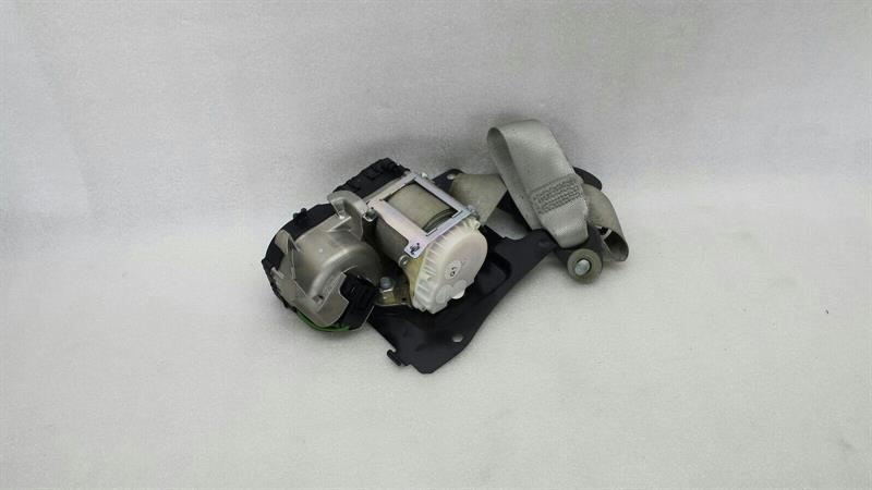 Mercedes-Benz A (W168) Mercedes S Class W220 FRH Seat belt A2208602485 Sicherheitsgur