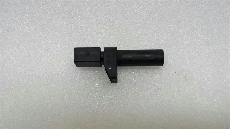 Mercedes-Benz A (W169) MERCEDES C CLASS W204 CRANKSHAFT POSITION SENSOR A0031532828 Crankshaft Sensor Body type: Saloon
Fuel: Diesel