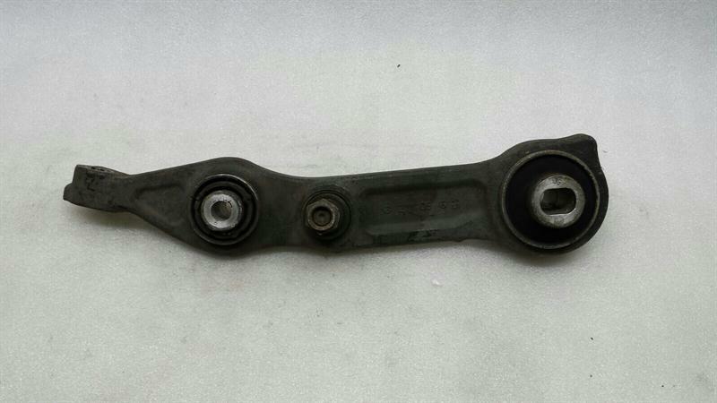 Mercedes-Benz C (W203) Right Front Wishbone Mercedes E Class W211 right front wishbone A211...