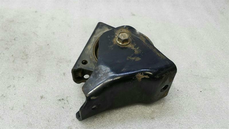 Mitsubishi Lancer Mitsubishi Lancer X Engine Mount MN184355 Engine Mount Body type: Saloon
Fuel: Petrol