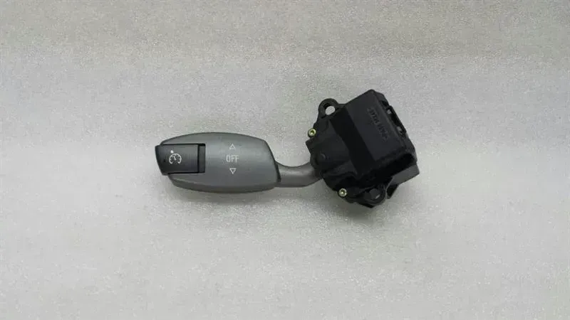 BMW 7 (E65 / E66 / E67 / E68) BMW 7 Series E65 Crusie Control Switch 613169115223 Cruise Control Switch Body type: Saloon
Fuel: Petrol