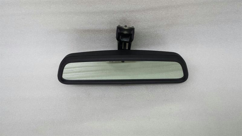 BMW 7 (E65 / E66 / E67 / E68) BMW 7 series E65 E66 rear view mirror 5116058236 interior mirror Body type: Saloon
Fuel: Petrol