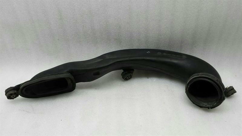 BMW 5 (E39) BMW 5 Series E39 Intake Pipe 1437631 Intake Hose Intercooler Body type: Estate
Fuel: Petrol