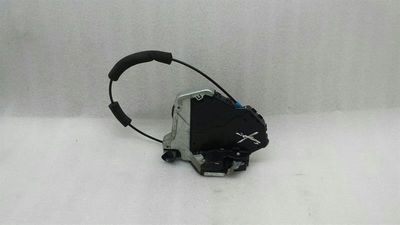 Serrure de porte avant XUS ISF IS II 69030-53110 Serrure de porte avant droite KEYLESS GO