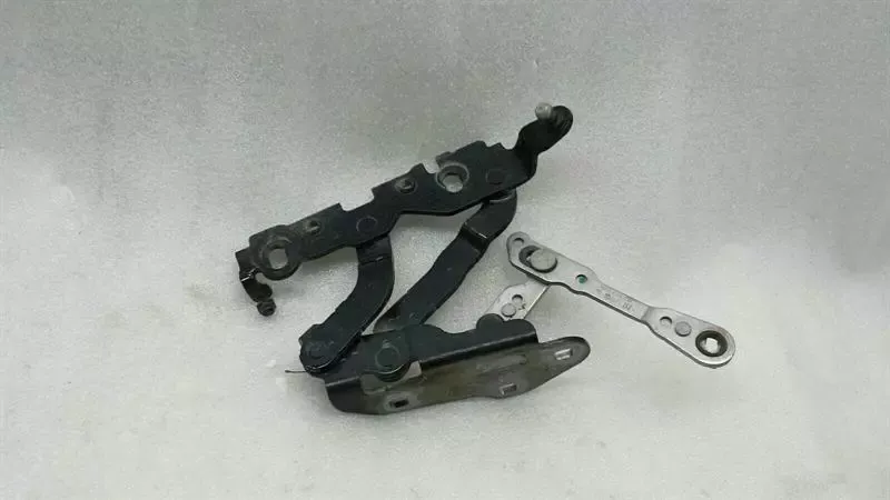 Mercedes E Class W207 W204 Bonnet Hinge Left A2048800128 Left Bonnet Hinge