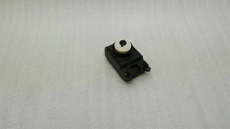 BMW 6 (E63 / E64) BMW 6 Series E63 Switch Controller I Drive 6941801 Switch