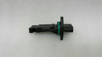 BMW 5 Series M5 E60 E61 E63 Mass Air Flow Sensor 7839014 Air Flow Meter V10 S85