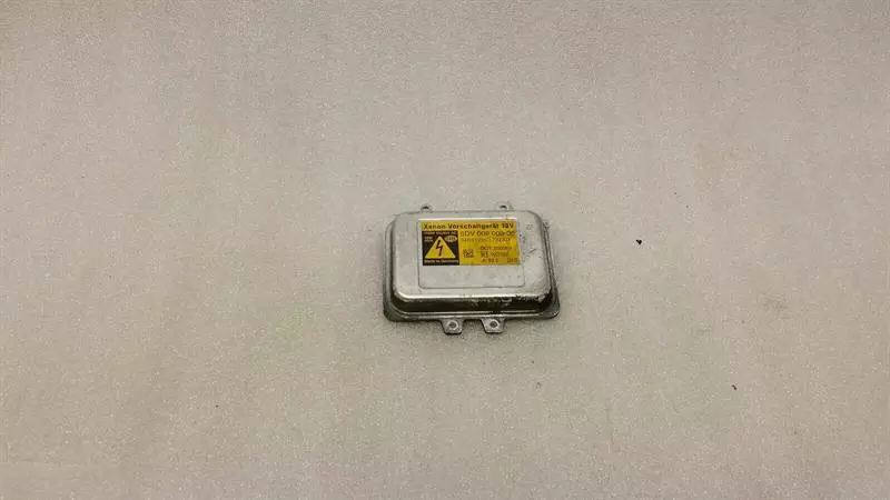 BMW 6 (E63 / E64) BMW 6 Series E63 Xenon Ballast 5DV009000 Xenon Ballast