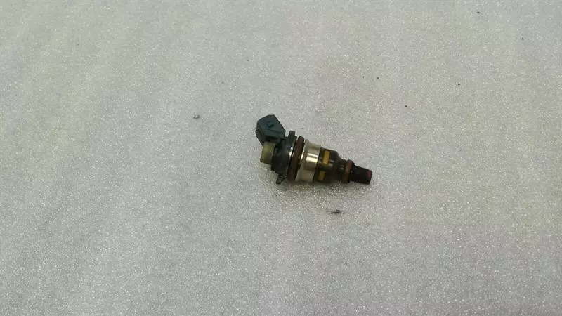 Jaguar XJ (X308) JAGUAR XK100 XK8 XK Injector 98JV-AD Injection Nozzle Body type: Saloon
Fuel: Petrol
