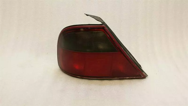 Jaguar XJ (X308) JAGUAR XJ XJ6 X300 Left Rear Light LNA4901BC Tail Light Rear Left Body type: Saloon
Fuel: Petrol