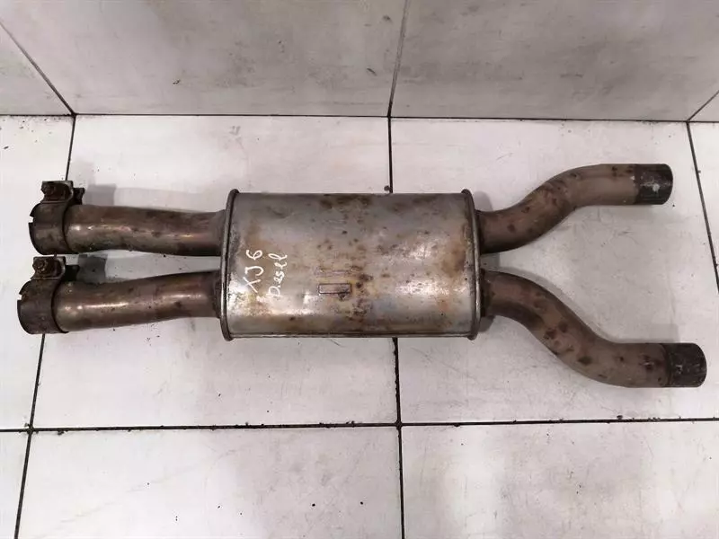 Jaguar XJ JAGUAR XJ X350 Center Silencer 5W93-5212-AC Exhaust Medium Muffler Diesel Body type: Saloon
Fuel: Diesel