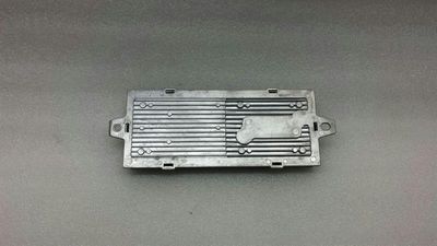BMW 7 sērijas E65 E66 dinamiskās piedziņas vadības bloka moduļi 37146773532