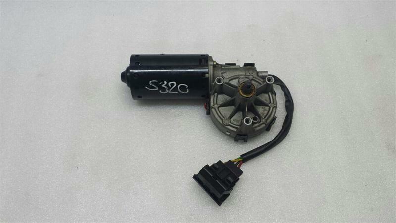Mercedes-Benz A (W168) Mercedes S-Class W220 Front Wiper Motor 0390241435 Wiper Motor Front S320 Body type: Saloon
Fuel: Diesel