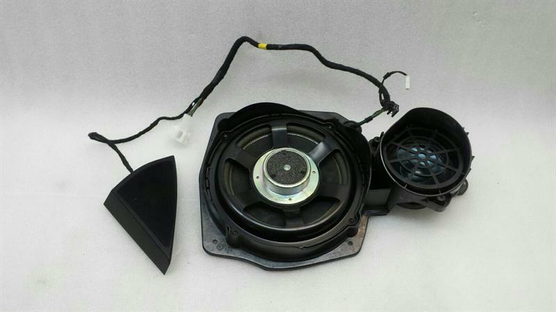 Mercedes-Benz A (W169) Mercedes S-Class W221 Front Right Speaker A2218205902 Right Loudspeaker L7 Body type: Saloon
Fuel: Petrol