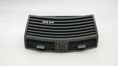 Mercedes S-klass W220 Luftventil A2208300554 ventilationsmunstycke ventilationsgaller