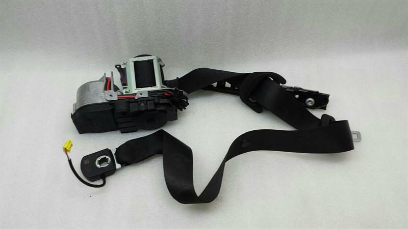 Mercedes-Benz A (W169) Front seatbelt Mercedes S-Class W221 Seat Belt Strap Front Rig...
