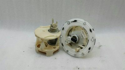Mercedes S-klass W221 Bränslefilter Elektriskt A2214700390 Bränslefilterenhet