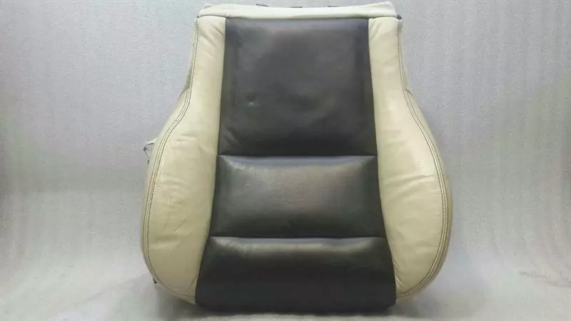 Jaguar XJ Jaguar XJ X350 X358 XJR Front Right Seat Lower Pad XR842992RFD Seat Front Right Body type: Saloon
Fuel: Petrol