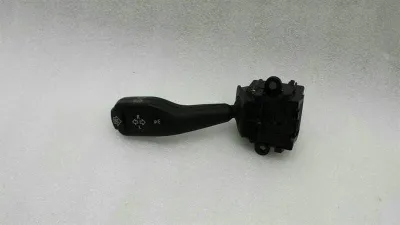 Przełącznik kierunkowskazów BMW serii 3 E46 8363668