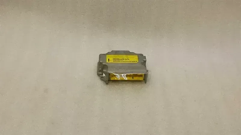 Mitsubishi Lancer Mitsubishi Lancer X Safety Module ECU 8635A308 Air Control Unit SRS Body type: Saloon
Fuel: Petrol