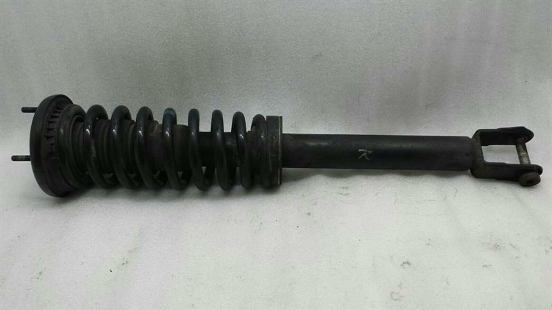 Jaguar XJ JAGUAR XJ X351 Shock Absorber Front C2D11675 Shock Absorber Front EDC Body type: Saloon
Fuel: Diesel