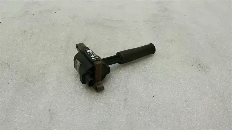 Jaguar XJ Jaguar XJ X308 Ignition Coil LCA1510AB Ignition Coil Body type: Saloon
Fuel: Diesel