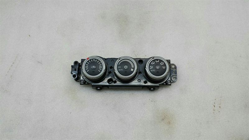Mitsubishi Lancer MITSUBISHI Lancer X Car Climate Control 7820A081XB Climate Control Panel Body type: Saloon
Fuel: Petrol