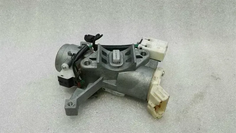 Mitsubishi Lancer MITSUBISHI Lancer X Ignition Lock MN101596 Ignition Lock Body type: Saloon
Fuel: Petrol