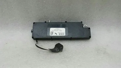 Amplificateur d&#39;antenne Jaguar type S 2R83-18C847-AC