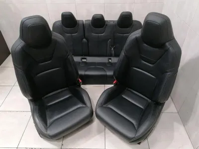 Tesla Model S 90D Предни седалки 1013095-00-A Предна седалка Facelift Leather Bl