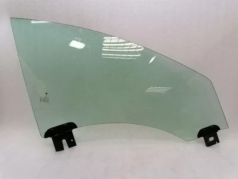 Tesla Model S Right Front Door Glass Tesla Model S 90D Right Front Door Glass 600664...