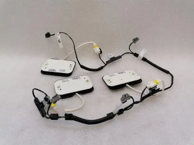 TESLA MODEL S 90D 1005778-00-B Rücksitzbelegungssensor-Set Rücksitzsensor