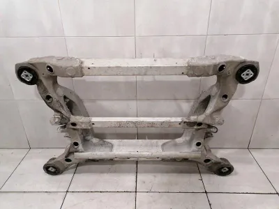 Tesla Model S 90D apakšrāmis Aizmugurējais 6007012-00-L Ass rāmis Aizmugurējā ass