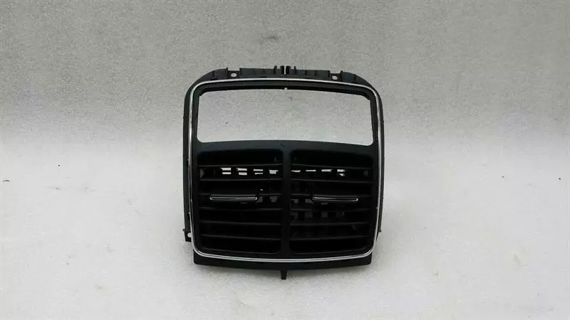 Mercedes-Benz C (W203) Air vent Mercedes CLS W219 W211 rear air vent A211830225...