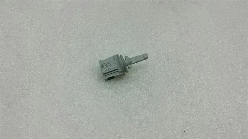 Volkswagen Scirocco Sensor VOLKSWAGEN SCIROCCO 1K temperature sensor 1K090...