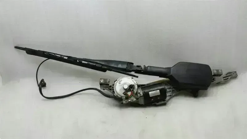 Mercedes-Benz 280SL - 600SL / SL (R129) Mercedes CL W140 RHD front Wiper linkage with motor right handlebar A1408200507 Body type: Coupe
Fuel: Petrol