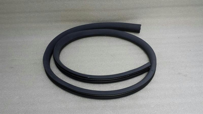 Mercedes-Benz CLK (W209) Mercedes CLK W209 door seal FRH A2036971251 front door gasket re PACIFIC BLUE Body type: Coupe
Fuel: Unknown