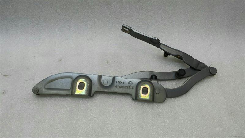 BMW 3 (E46) BMW 3 series E46 M3 boat hinge right 41628222716 tailgate hinge right