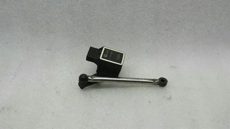 BMW 5 (E60 / E61) BMW 5 Series E61 Xenon Level Sensor 6778809 Level Sensor