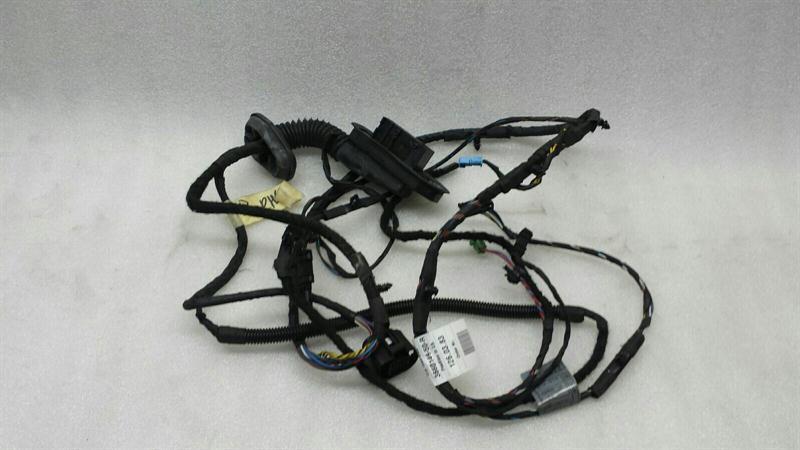 BMW 5 (E60 / E61) BMW 5 Series E61 Rear Left Door Wiring 9120812 Door Harness Rear Left LCI