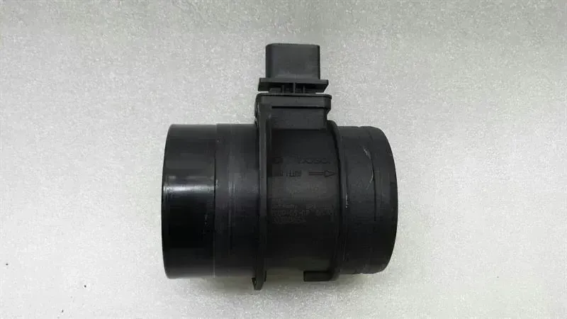 Audi A4 (B8) Audi A4 8K 2006-2012 Air Flow Meter Air Volume Meter 03G906461C Body type: Estate
Fuel: Petrol