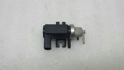 Вакуумный насос Audi A4 8K 1J0906627B, вакуумный клапан преобразователя давления