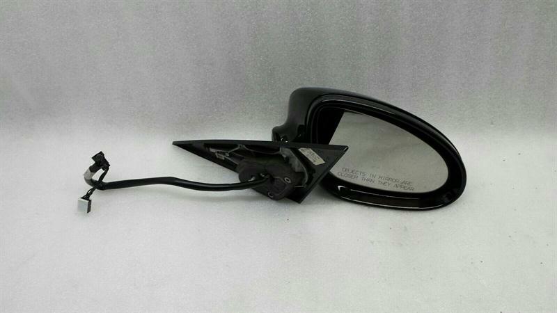 Mercedes-Benz CLS (C219) Mercedes CLS W219 right door mirror A2198100276 exterior mirror right Body type: Saloon
Fuel: Petrol